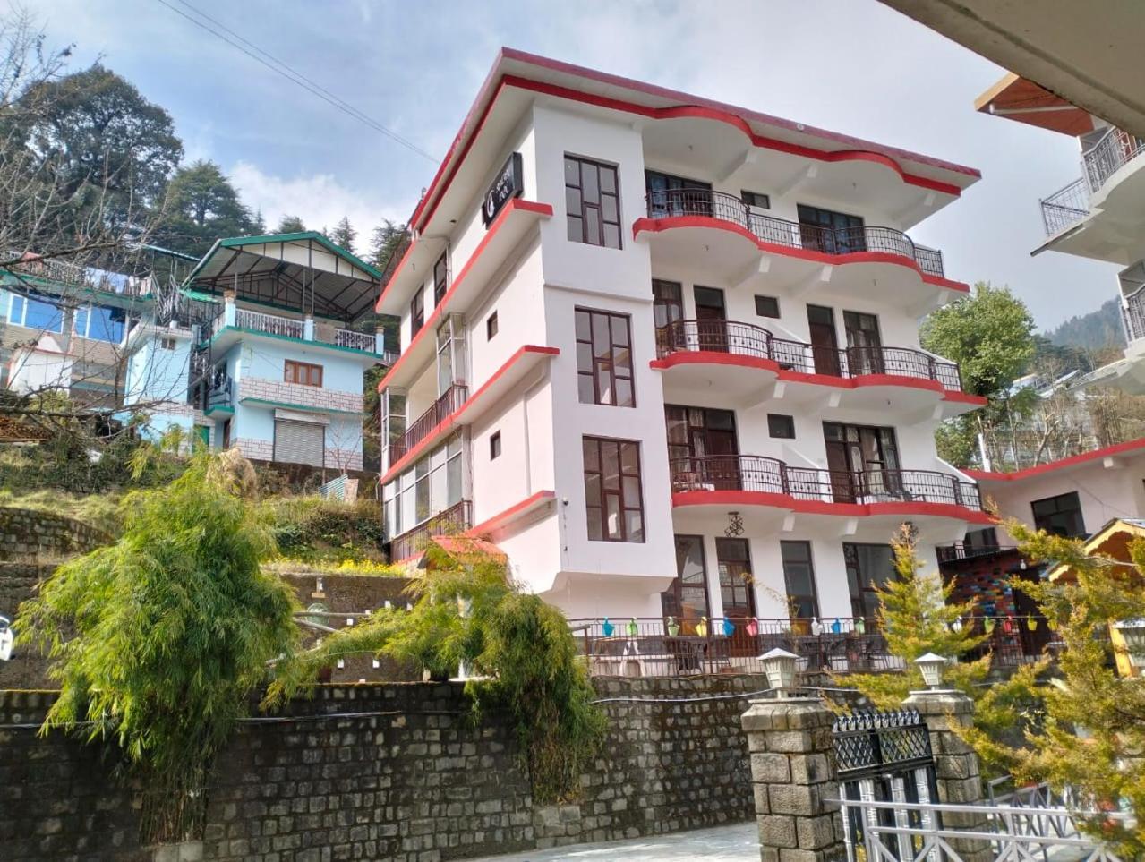 Aman Inn Dharamshala Exterior photo